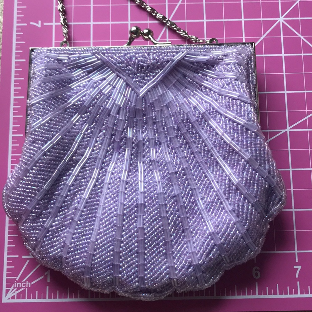 Vintage Purple bead shell bead purse
